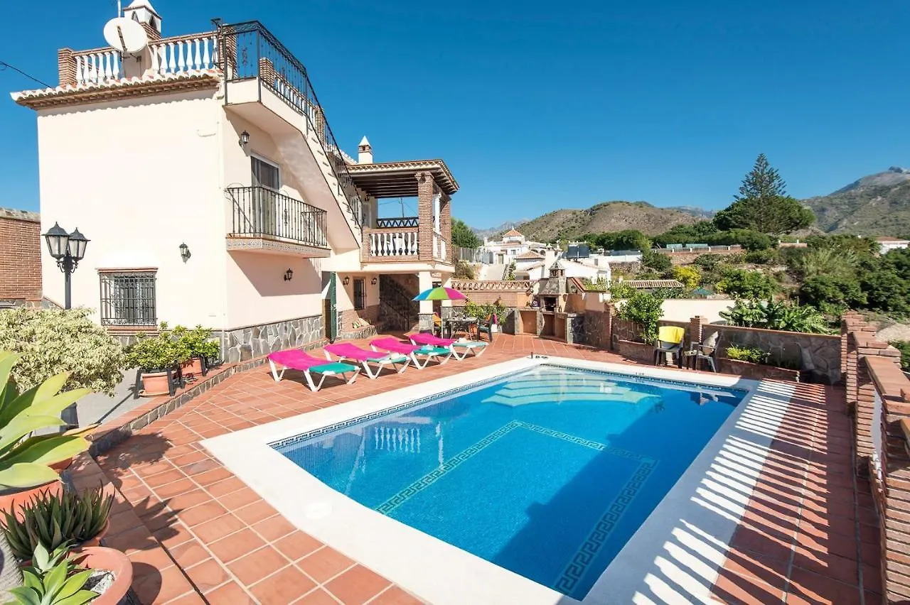 Villa Blancuzcal by Villa Plus Frigiliana