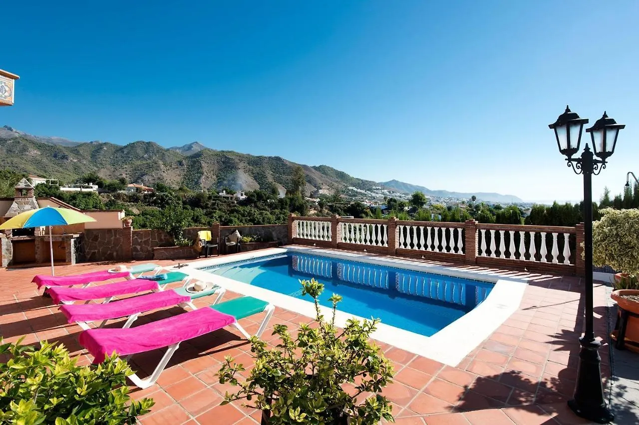 Villa Blancuzcal by Villa Plus Frigiliana